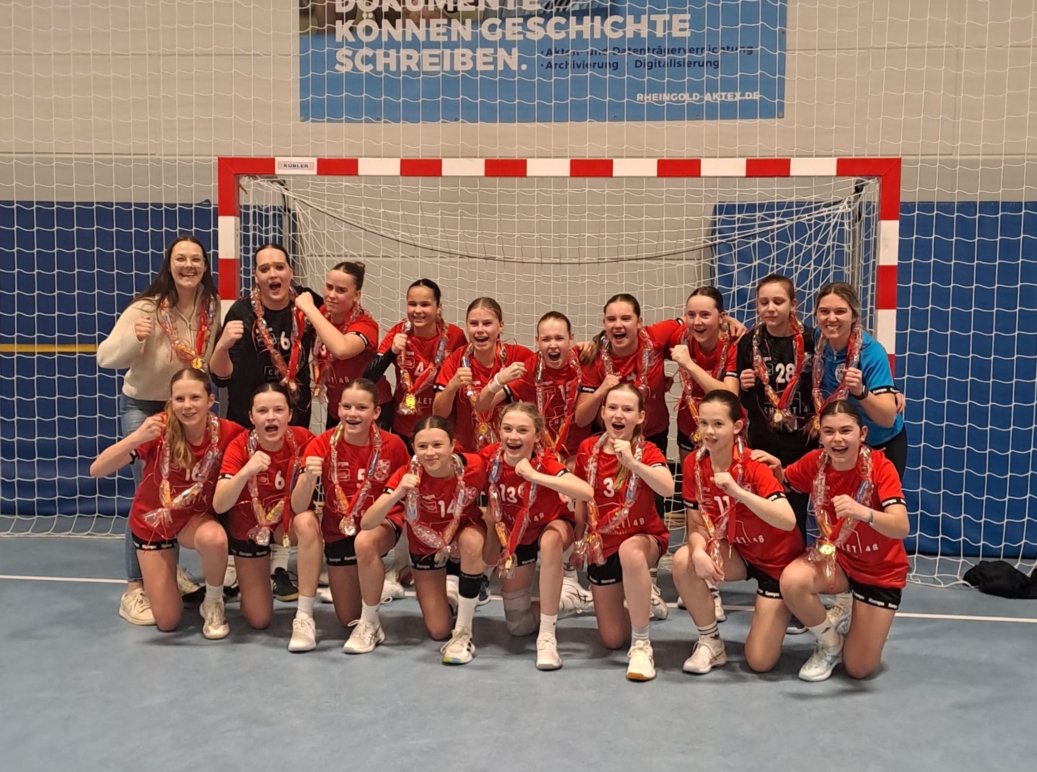 Du betrachtest gerade JSG Welling/Bassenheim feiert Bezirksoberligameisterschaft mit Heimsieg zum Saisonabschluss